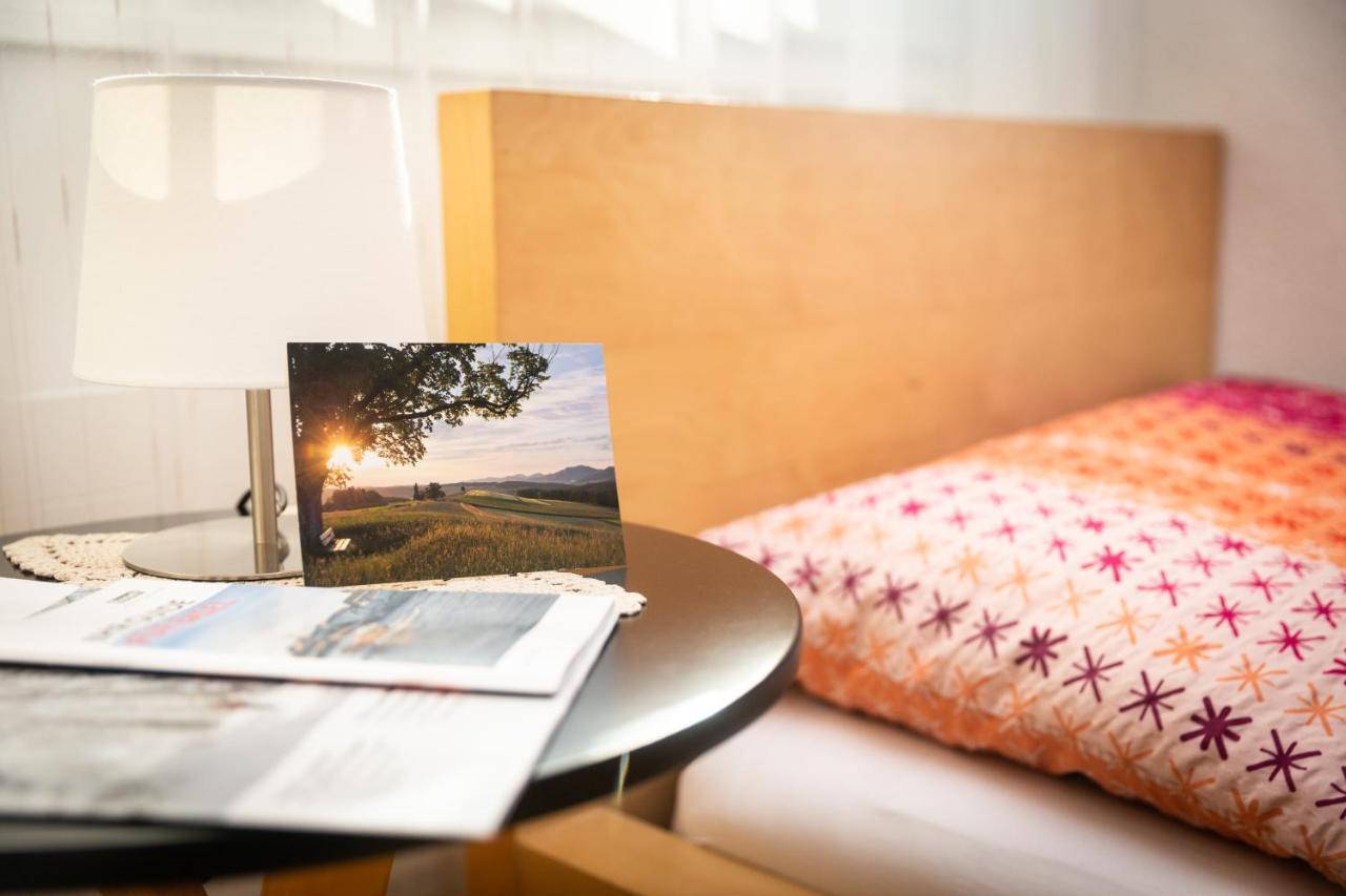 Mybednbreakfast In Bottmingen Bed & Breakfast Ngoại thất bức ảnh