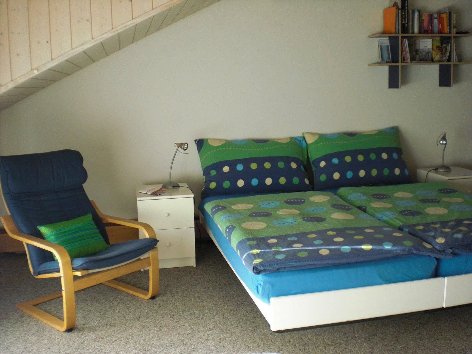 Mybednbreakfast In Bottmingen Bed & Breakfast Ngoại thất bức ảnh