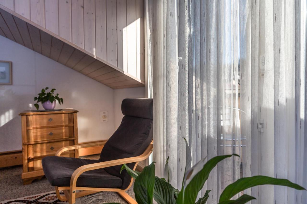Mybednbreakfast In Bottmingen Bed & Breakfast Ngoại thất bức ảnh