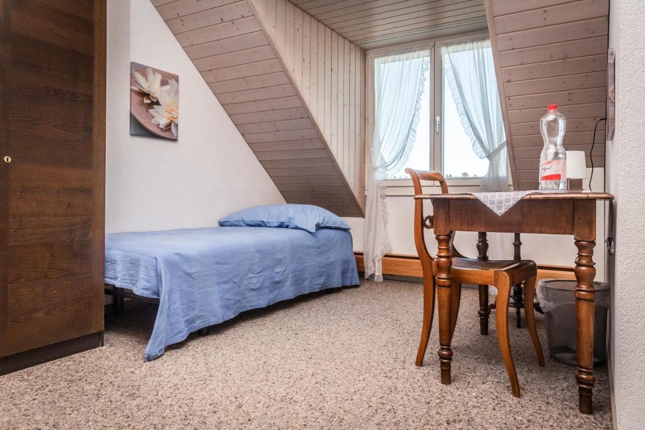 Mybednbreakfast In Bottmingen Bed & Breakfast Ngoại thất bức ảnh